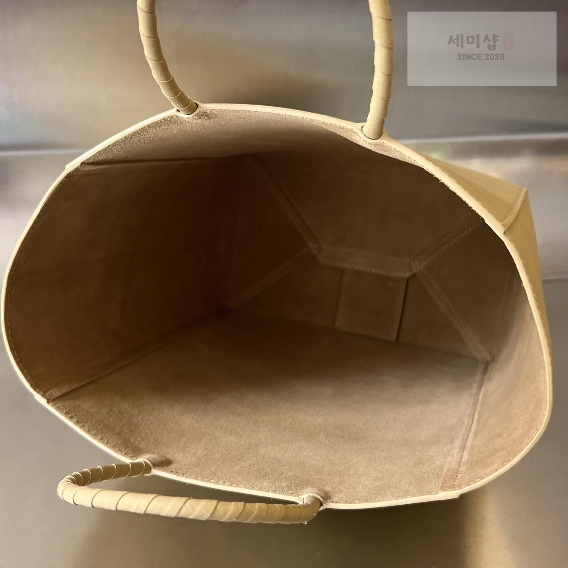 Bottega Veneta Bottega Veneta Brown Bag Bag 12번 이미지