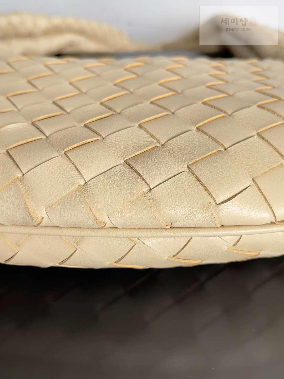 Bottega Veneta Bottega Veneta Buddy Bag 27번 이미지