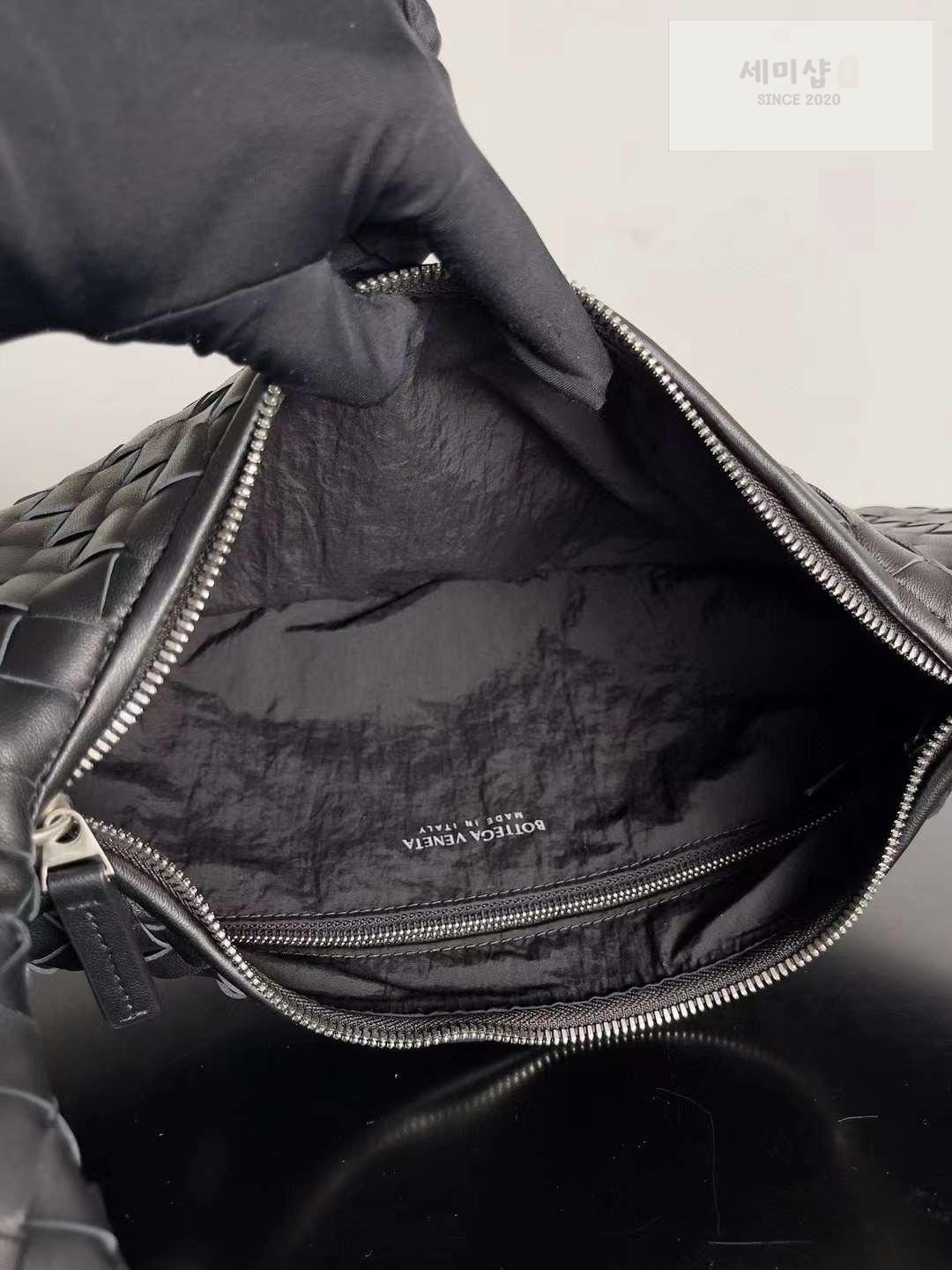 Bottega Veneta Bottega Veneta Buddy Bag 36번 이미지