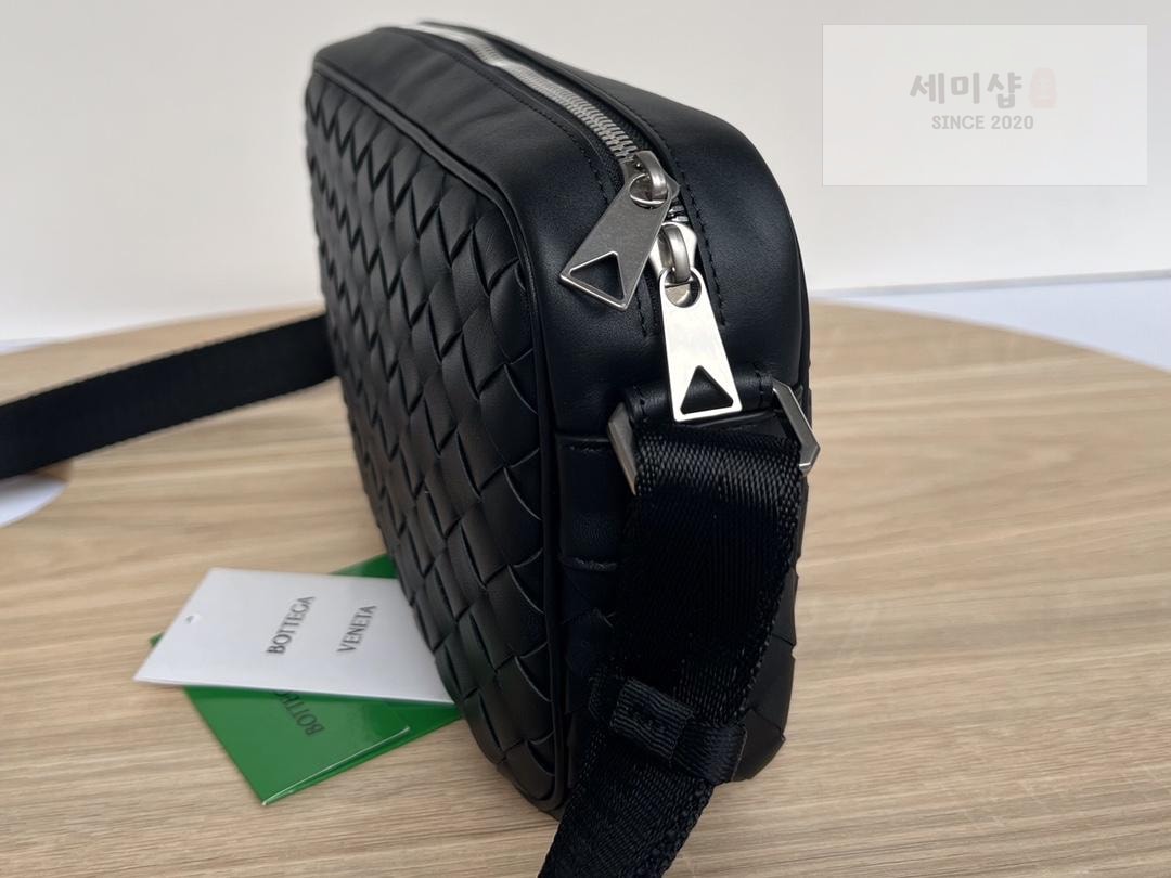 Bottega Veneta Bottega Veneta Camera Bag 25번 이미지