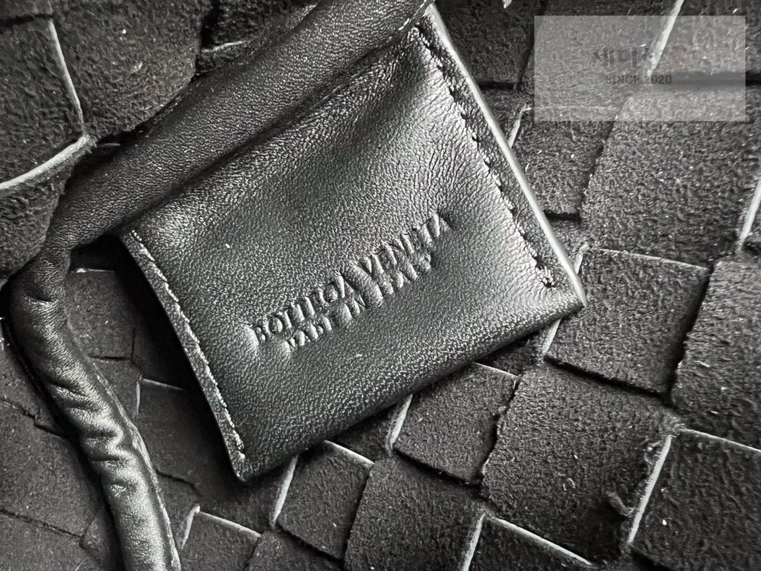 Bottega Veneta Bottega Veneta Camera Bag 14번 이미지