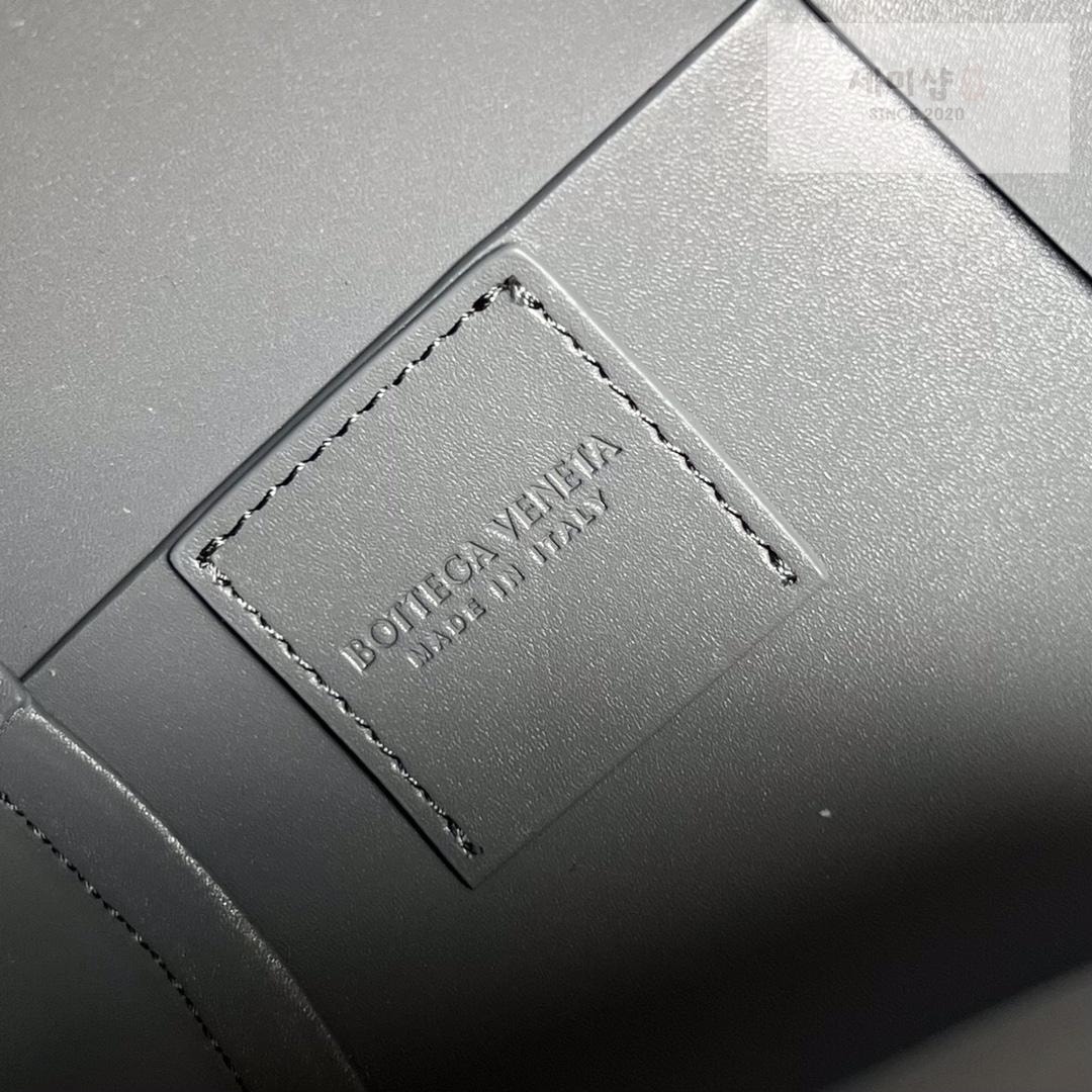 Bottega Veneta Bottega Veneta Canette Bag 9번 이미지