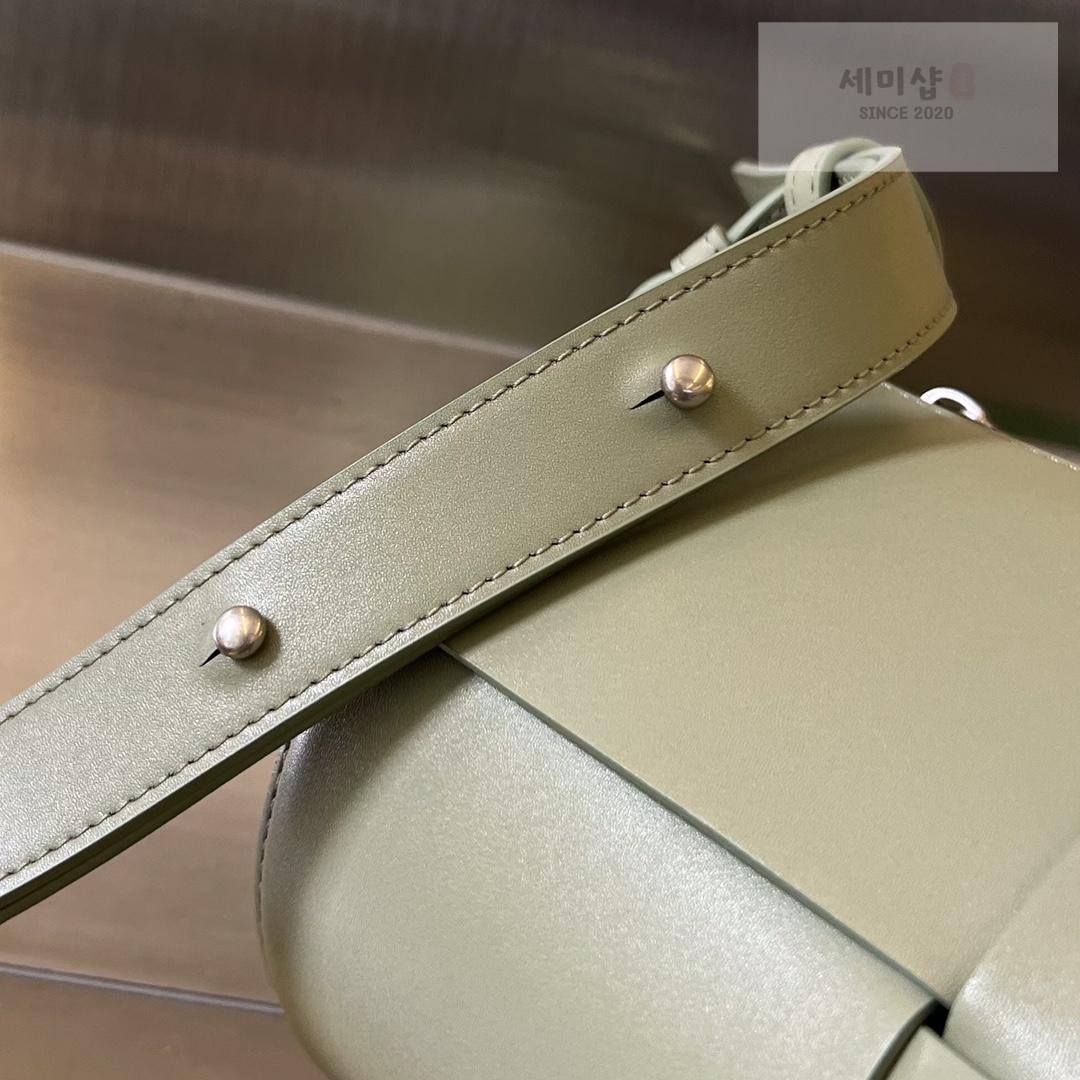 Bottega Veneta Bottega Veneta Canette Bag 21번 이미지