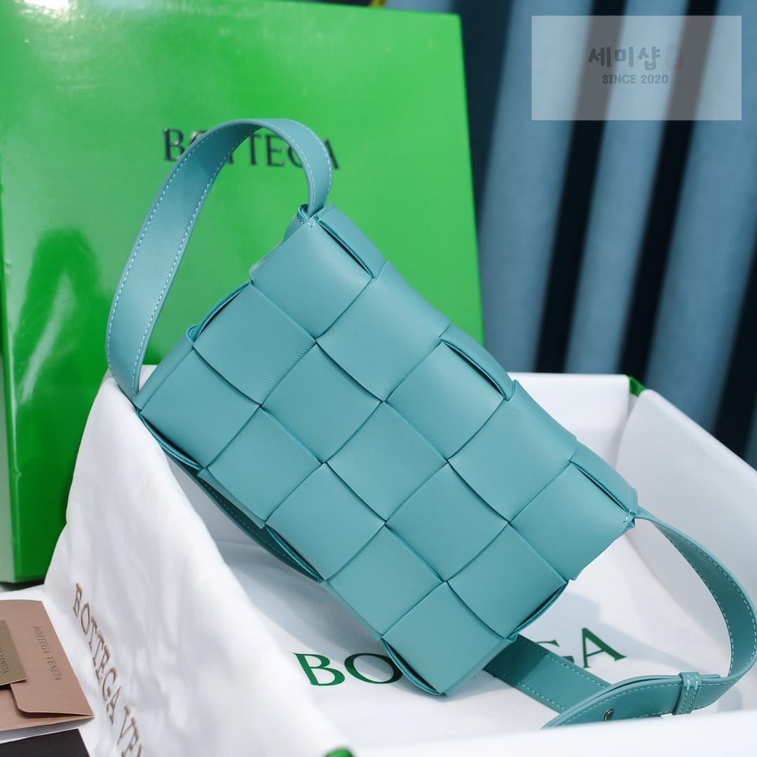 Bottega Veneta Bottega Veneta Cassette Bag 2번 이미지