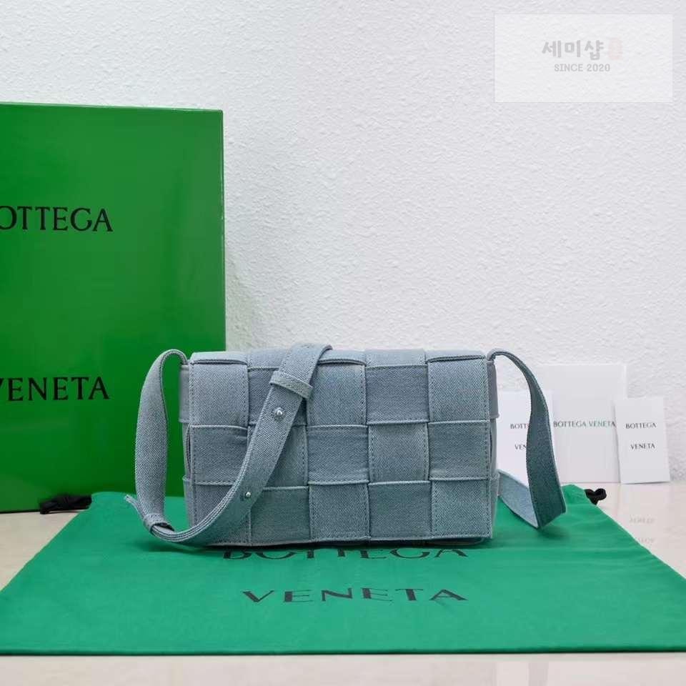 Bottega Veneta Bottega Veneta Cassette Bag 20번 이미지