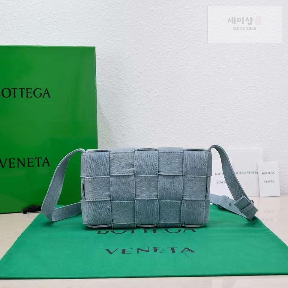 Bottega Veneta Bottega Veneta Cassette Bag 119번 이미지