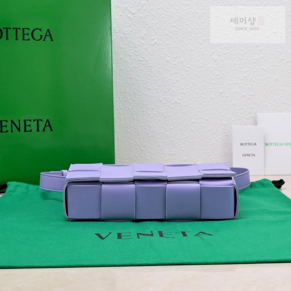 Bottega Veneta Bottega Veneta Cassette Bag 29번 이미지