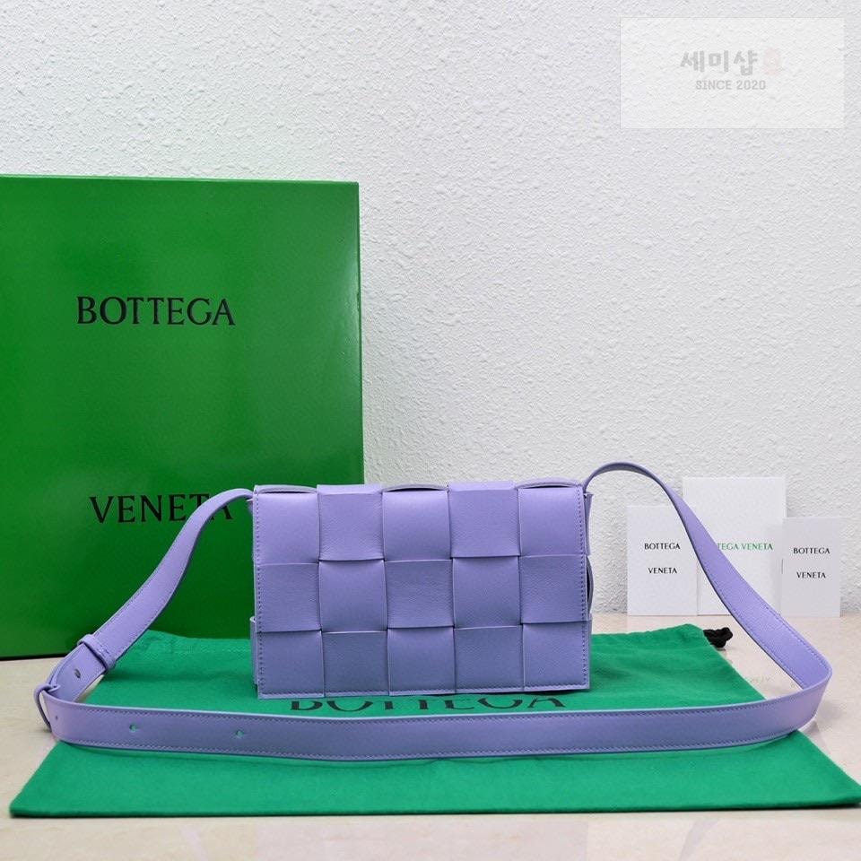 Bottega Veneta Bottega Veneta Cassette Bag 30번 이미지