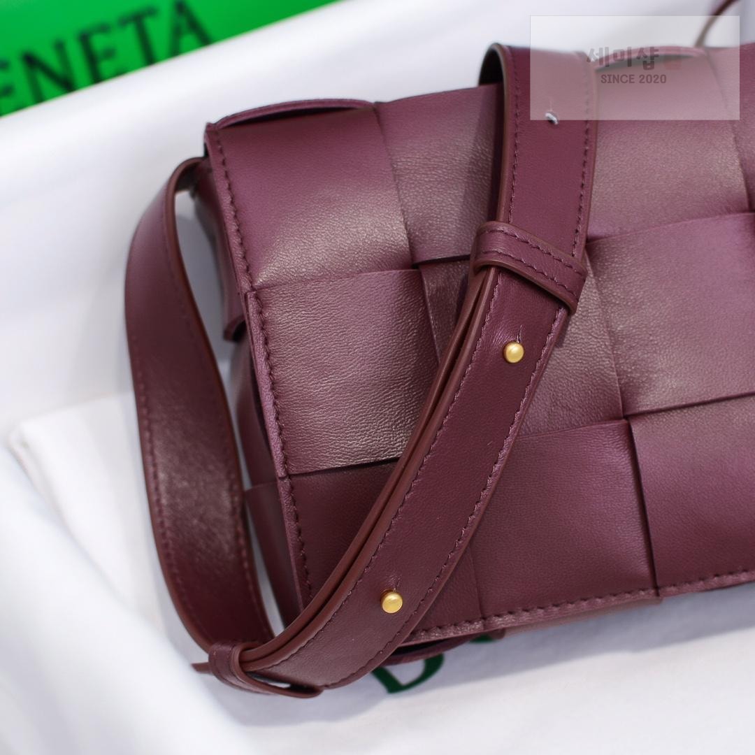 Bottega Veneta Bottega Veneta Cassette Bag 36번 이미지
