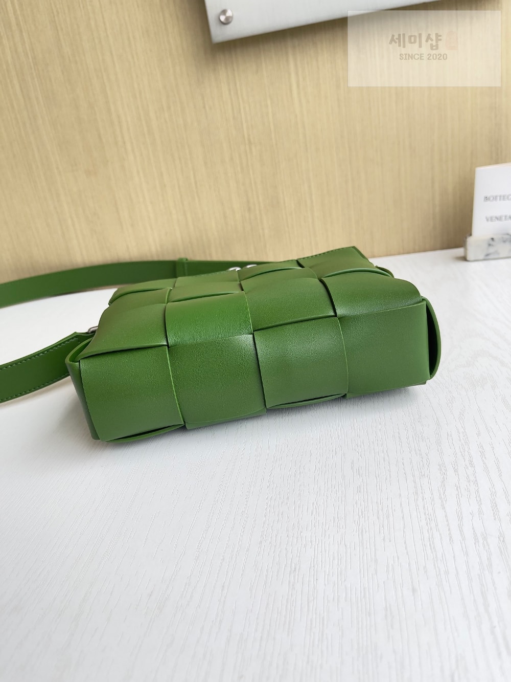 Bottega Veneta Bottega Veneta Cassette Camera Bag Bag 9번 이미지