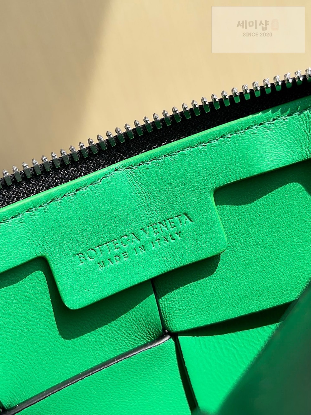 Bottega Veneta Bottega Veneta Cassette Camera Bag Bag 8번 이미지