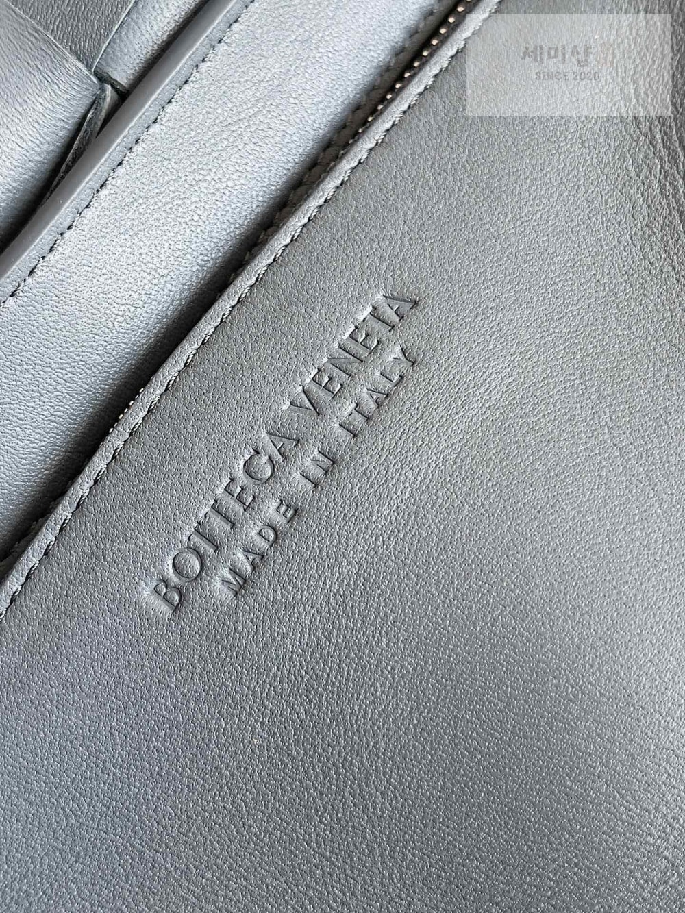 Bottega Veneta Bottega Veneta Cassette With Versatile Strap Bag 9번 이미지