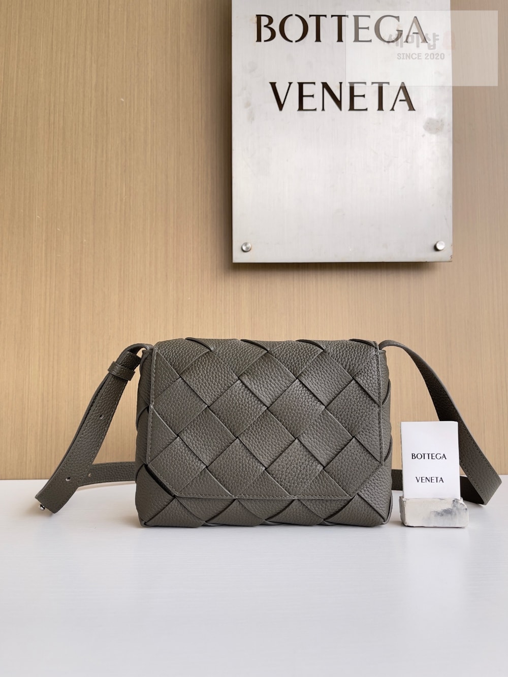Bottega Veneta Bottega Veneta Diago Strap Bag 1번 이미지