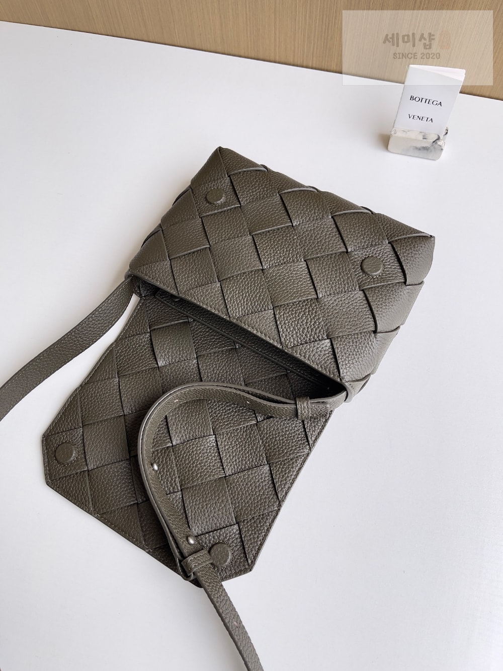 Bottega Veneta Bottega Veneta Diago Strap Bag 4번 이미지