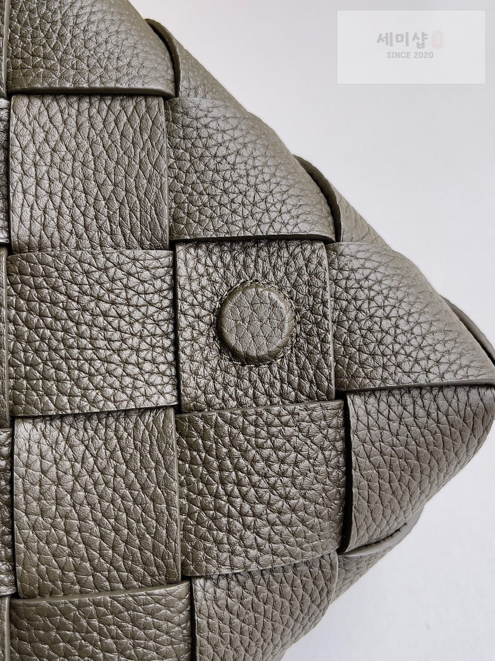 Bottega Veneta Bottega Veneta Diago Strap Bag 8번 이미지