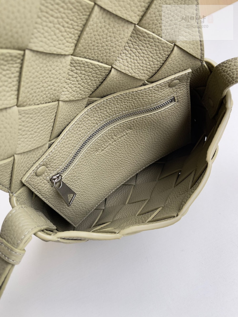 Bottega Veneta Bottega Veneta Diago Strap Bag 7번 이미지