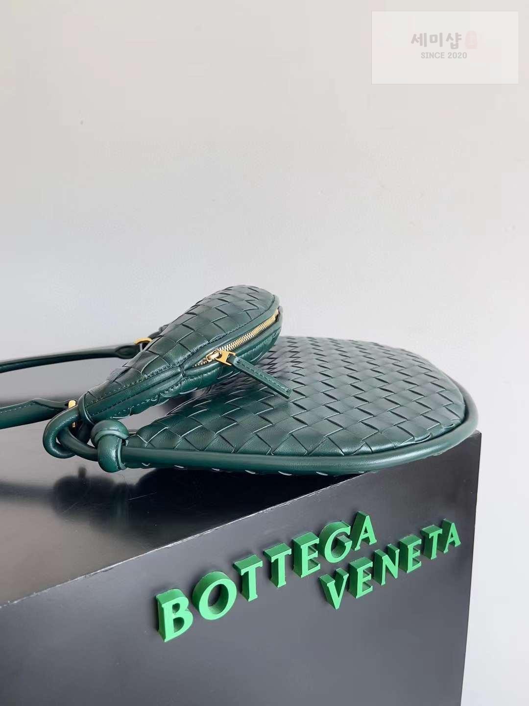 Bottega Veneta Bottega Veneta Gemelli Bag 52번 이미지