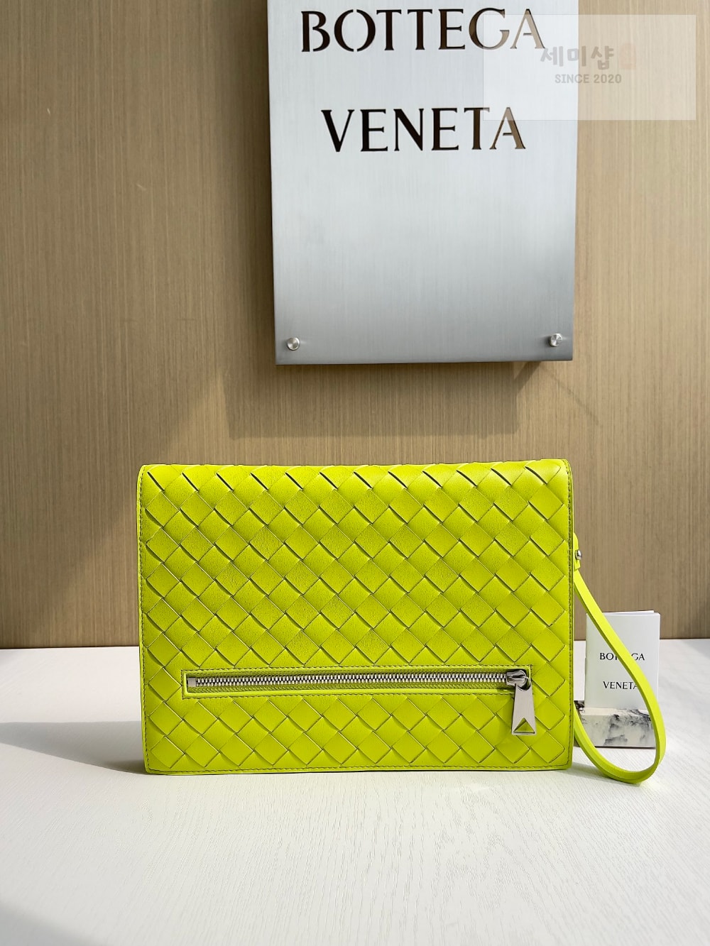 Bottega Veneta Bottega Veneta Intrecciato Document Case With Wristlet Bag 7번 이미지