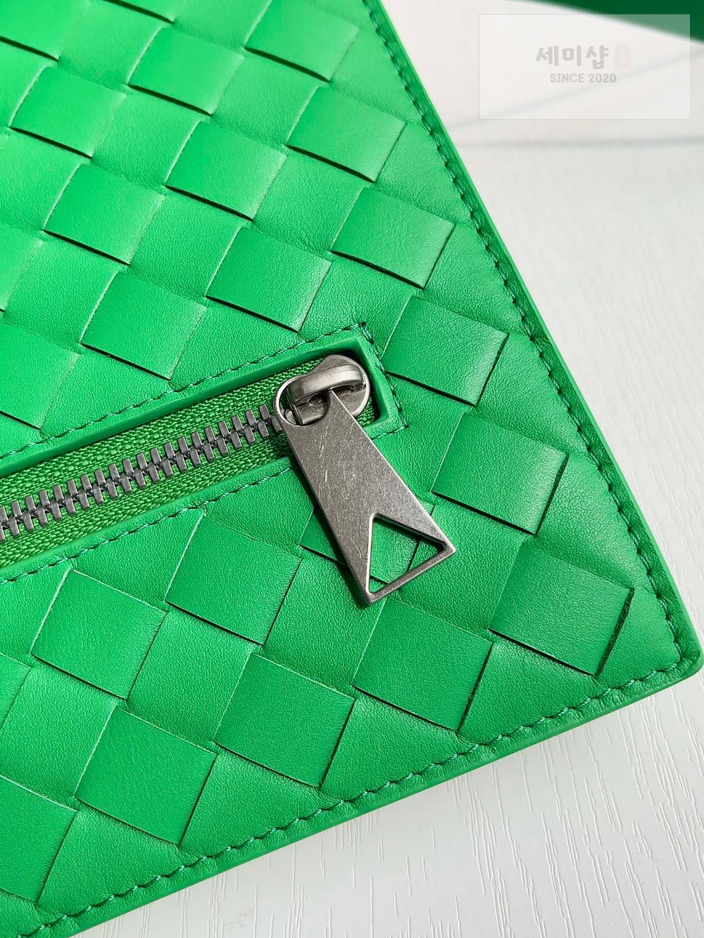 Bottega Veneta Bottega Veneta Intrecciato Document Case With Wristlet Bag 4번 이미지