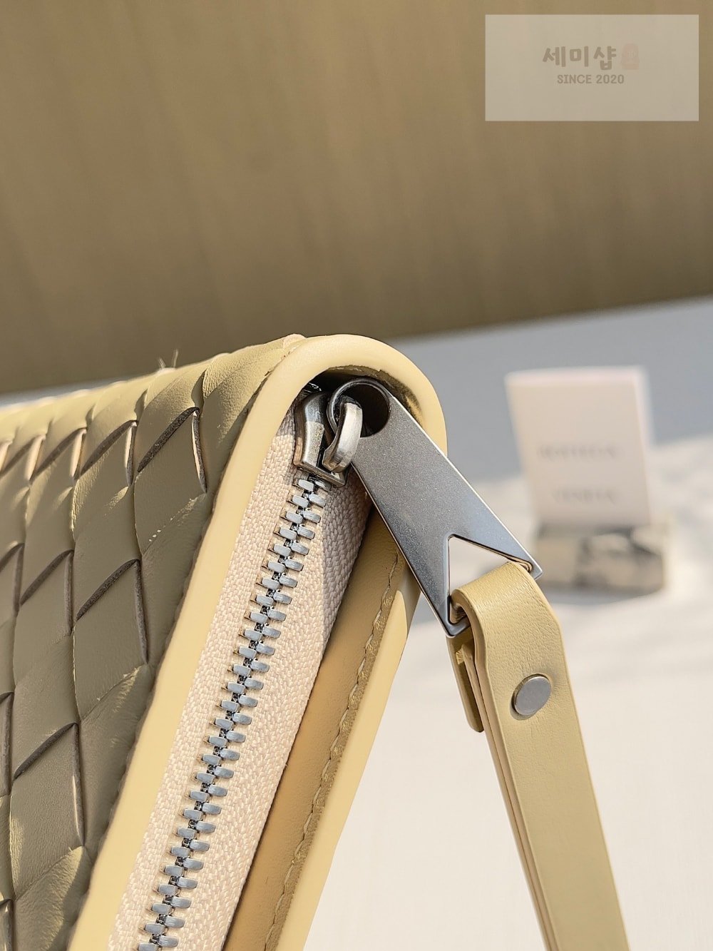 Bottega Veneta Bottega Veneta Intrecciato Document Case With Wristlet Bag 8번 이미지