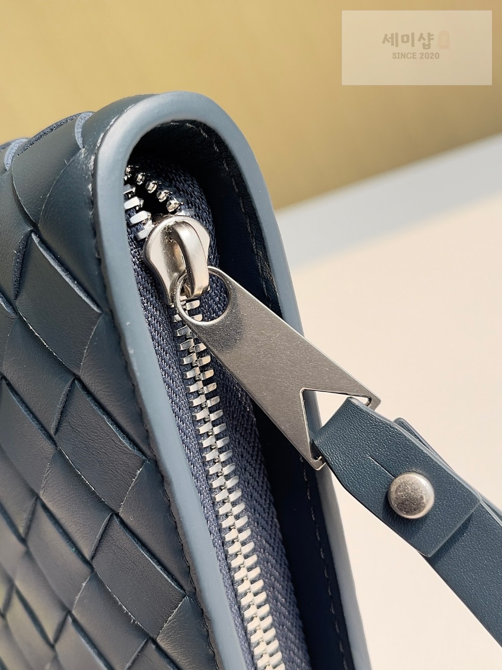 Bottega Veneta Bottega Veneta Intrecciato Document Case With Wristlet Bag 5번 이미지