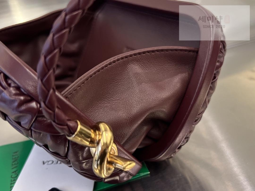 Bottega Veneta Bottega Veneta Knot intrecio Shoulder Bag 5번 이미지