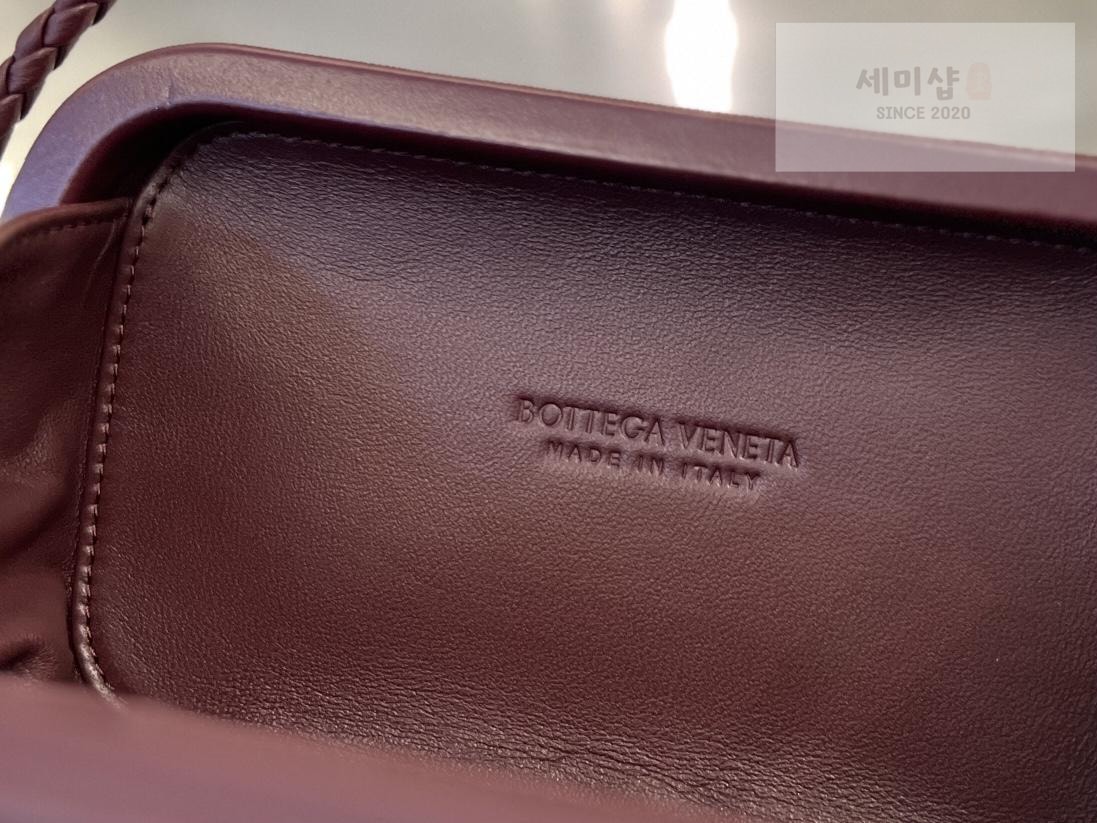 Bottega Veneta Bottega Veneta Knot intrecio Shoulder Bag 6번 이미지