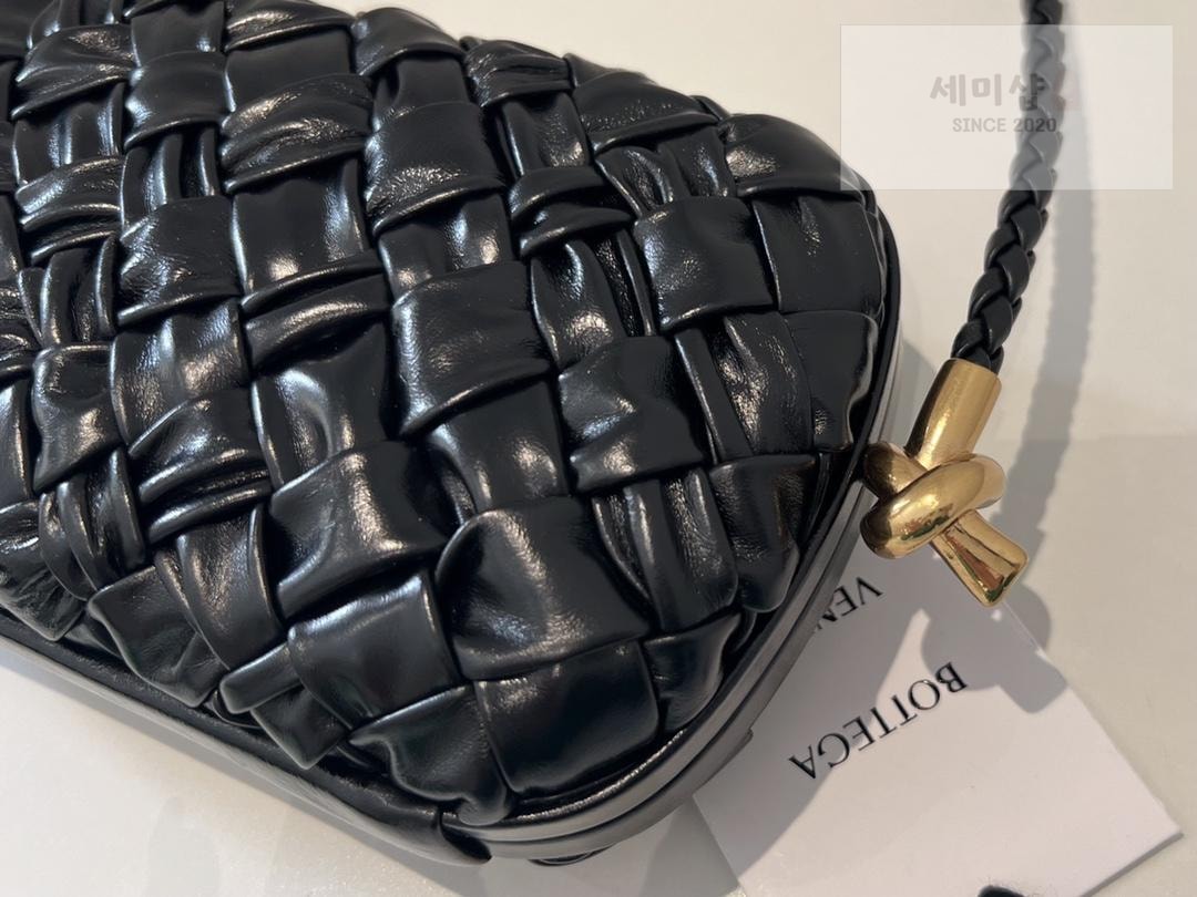 Bottega Veneta Bottega Veneta Knot intrecio Shoulder Bag 15번 이미지