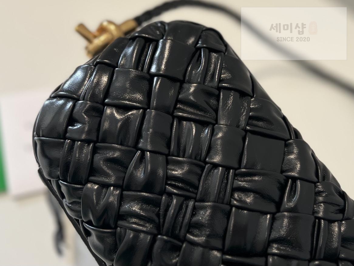 Bottega Veneta Bottega Veneta Knot intrecio Shoulder Bag 18번 이미지