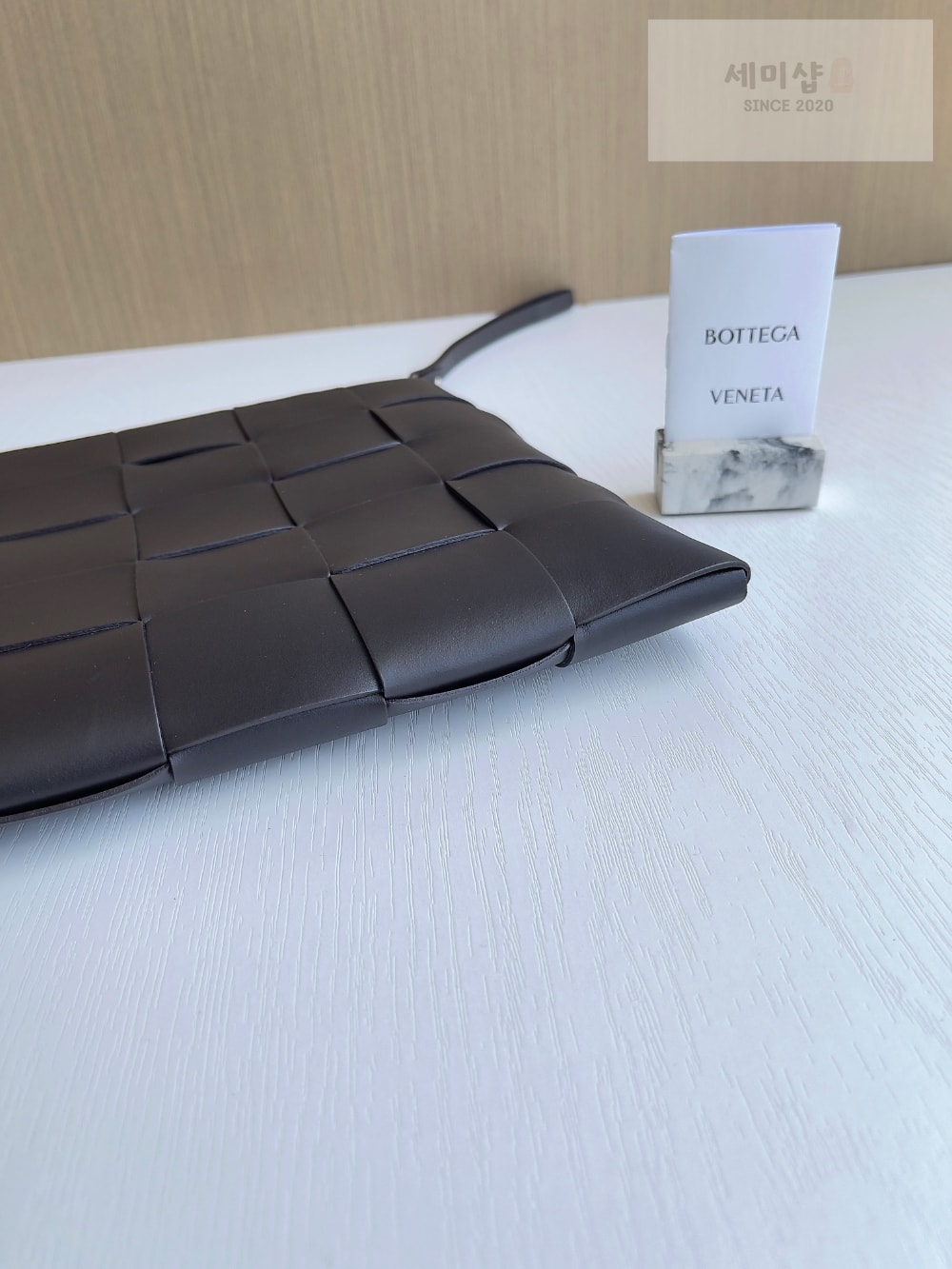 Bottega Veneta Bottega Veneta Large Cassette Pouch Bag 3번 이미지