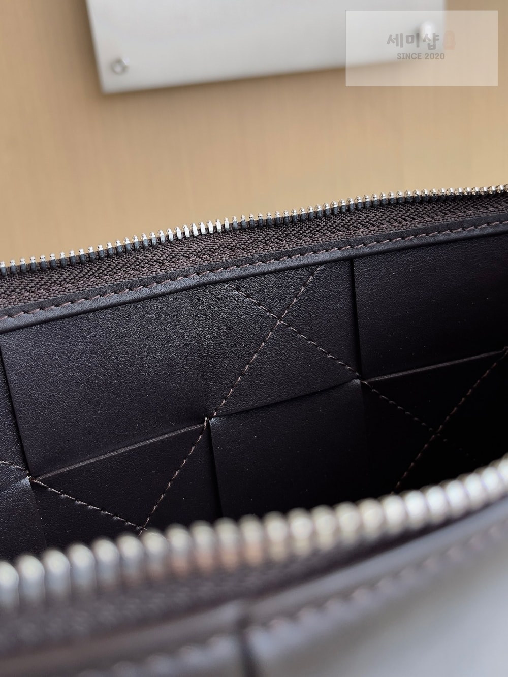 Bottega Veneta Bottega Veneta Large Cassette Pouch Bag 7번 이미지