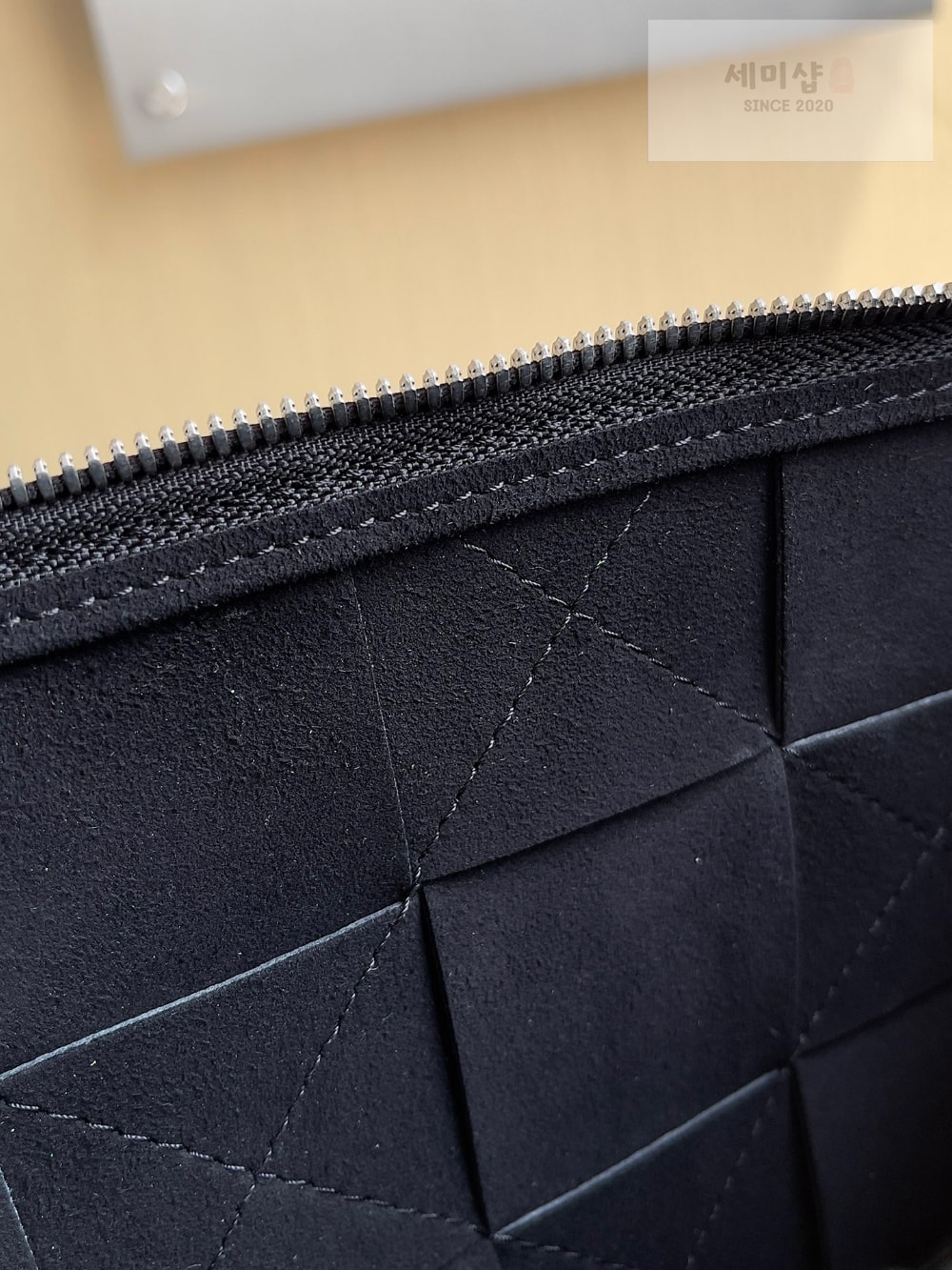 Bottega Veneta Bottega Veneta Large Cassette Pouch Bag 7번 이미지