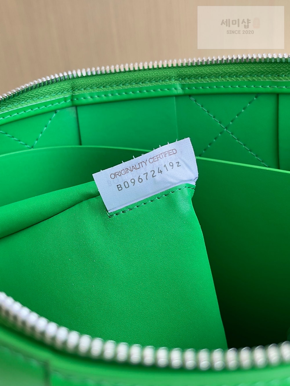 Bottega Veneta Bottega Veneta Large Cassette Pouch Bag 8번 이미지