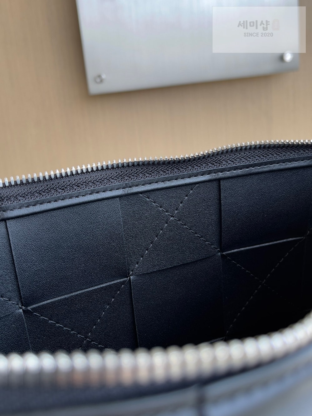 Bottega Veneta Bottega Veneta Large Cassette Pouch Bag 6번 이미지