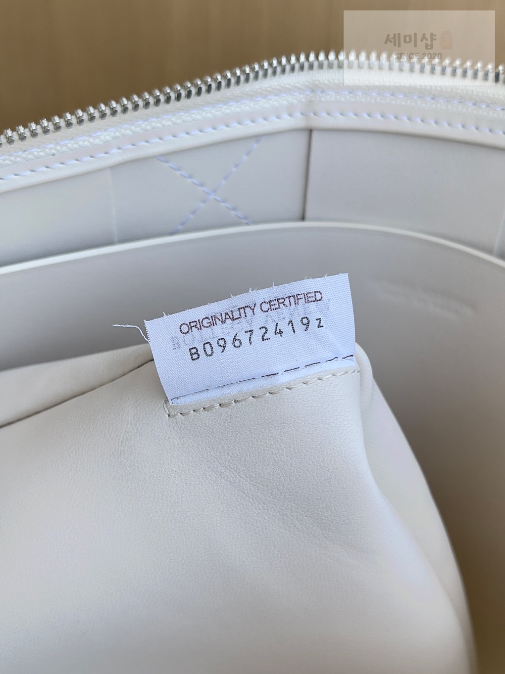Bottega Veneta Bottega Veneta Large Cassette Pouch Bag 9번 이미지