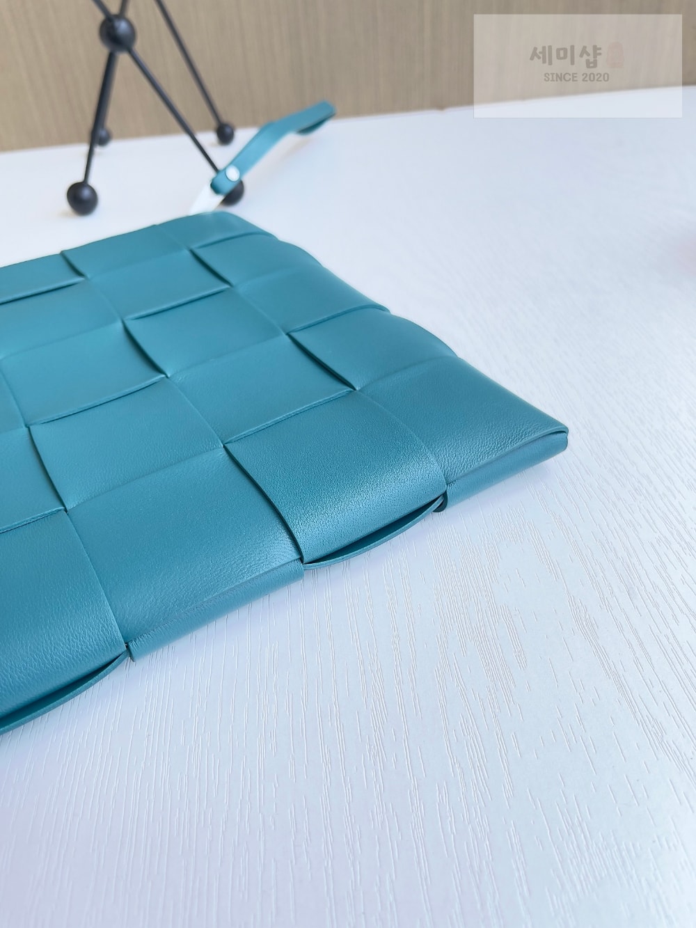 Bottega Veneta Bottega Veneta Large Cassette Pouch Bag 3번 이미지