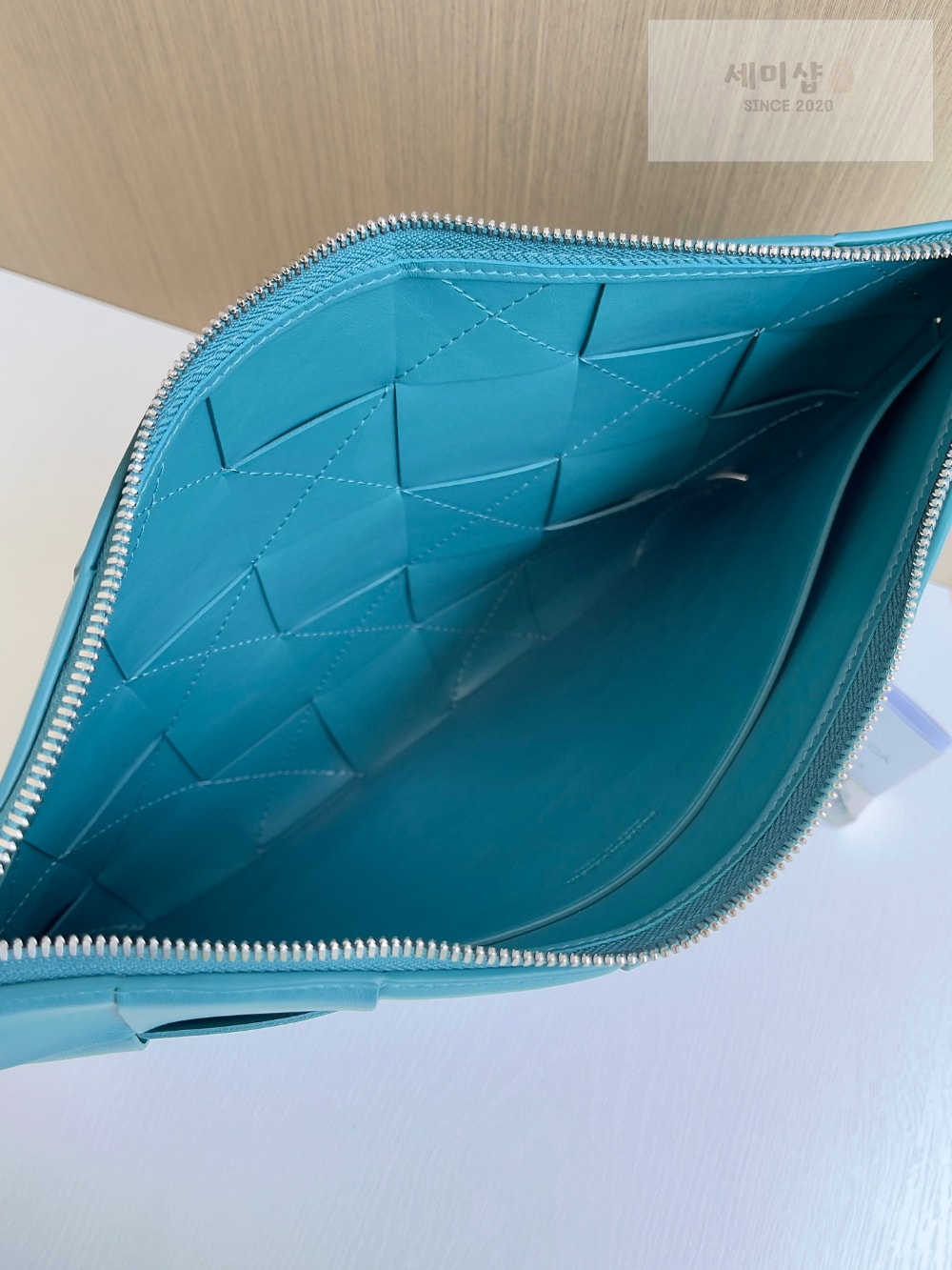 Bottega Veneta Bottega Veneta Large Cassette Pouch Bag 6번 이미지