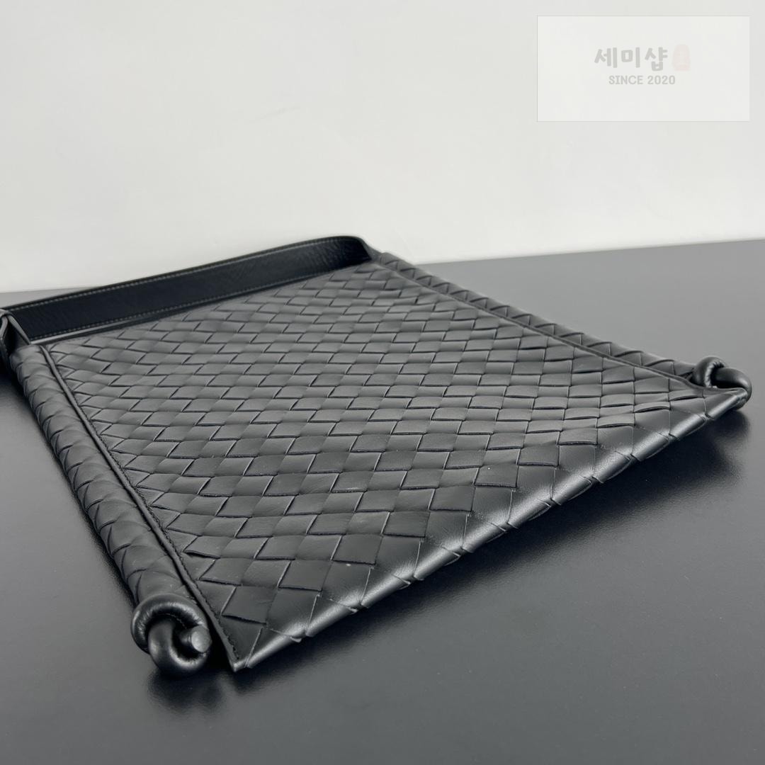 Bottega Veneta Bottega Veneta Large Flat Loop Bag 10번 이미지
