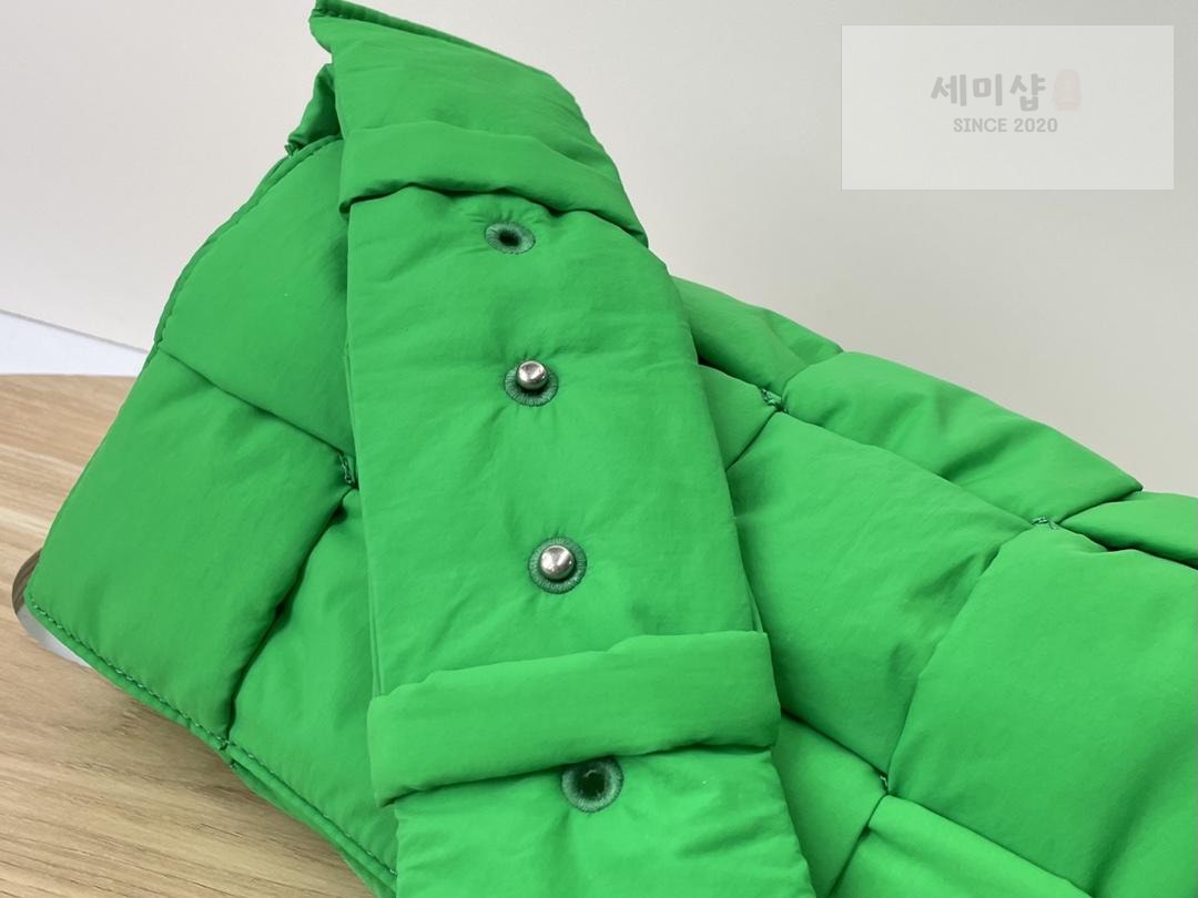 Bottega Veneta 보테가베네타 패딩 카세트백 레플리카 5번 이미지 - Bag | 세미샵 레플리카 사이트