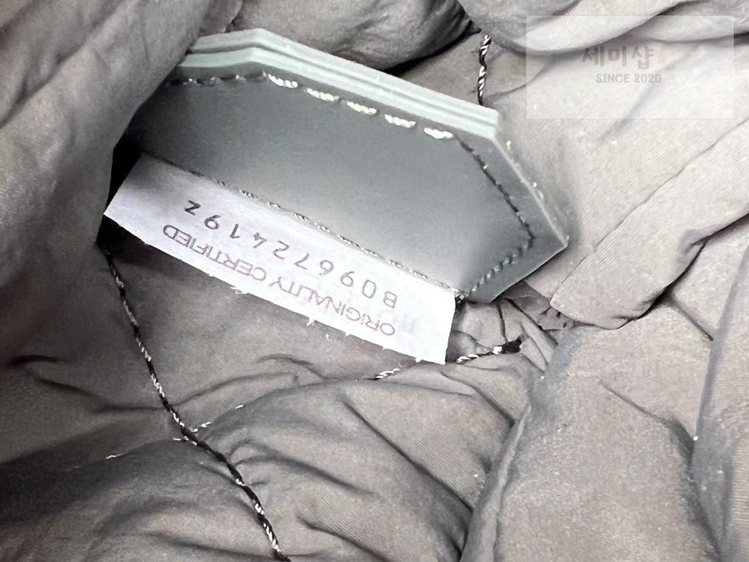 Bottega Veneta 보테가베네타 패딩 카세트백 레플리카 27번 이미지 - Bag | 세미샵 레플리카 사이트