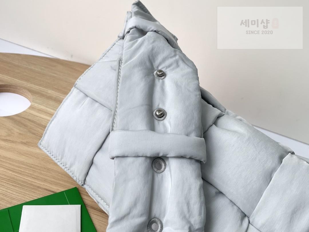 Bottega Veneta 보테가베네타 패딩 카세트백 레플리카 36번 이미지 - Bag | 세미샵 레플리카 사이트