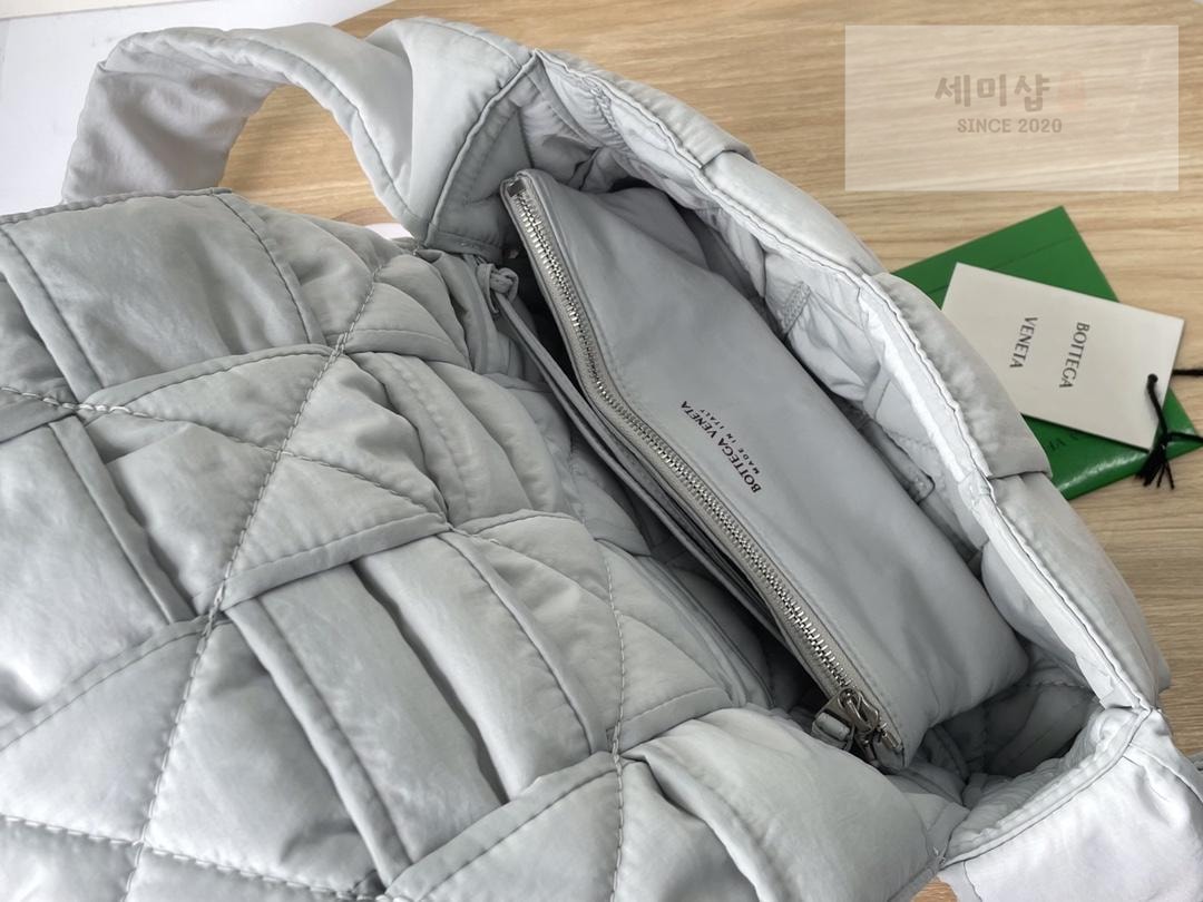 Bottega Veneta 보테가베네타 패딩 카세트백 레플리카 39번 이미지 - Bag | 세미샵 레플리카 사이트