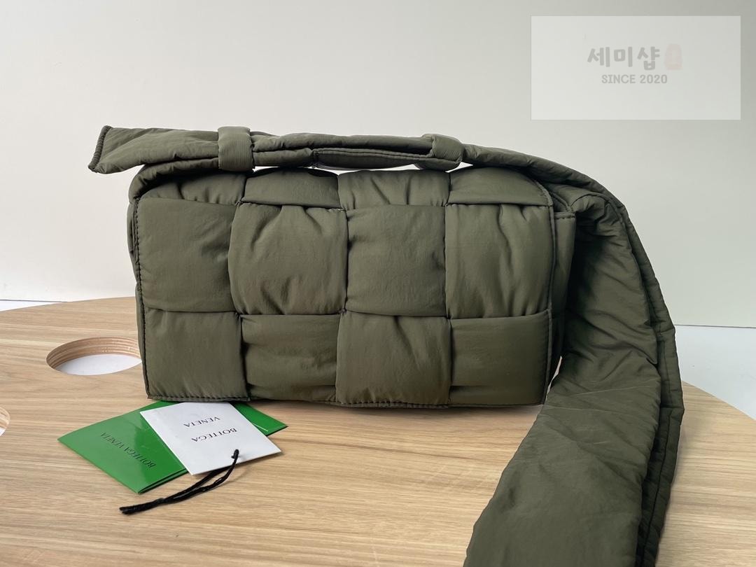 Bottega Veneta 보테가베네타 패딩 카세트백 레플리카 41번 이미지 - Bag | 세미샵 레플리카 사이트