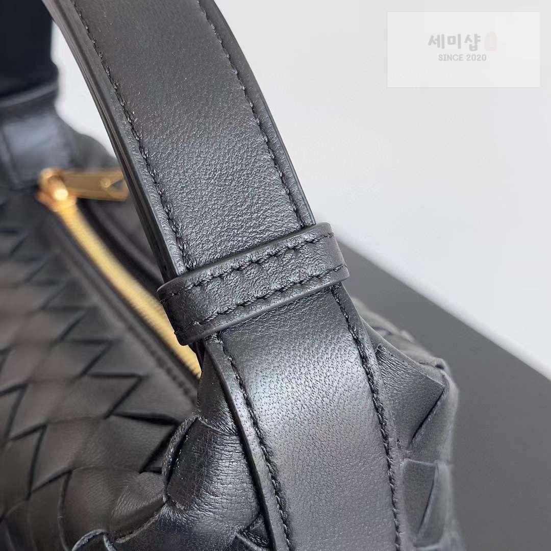 Bottega Veneta Bottega Veneta Wallis Bag 13번 이미지