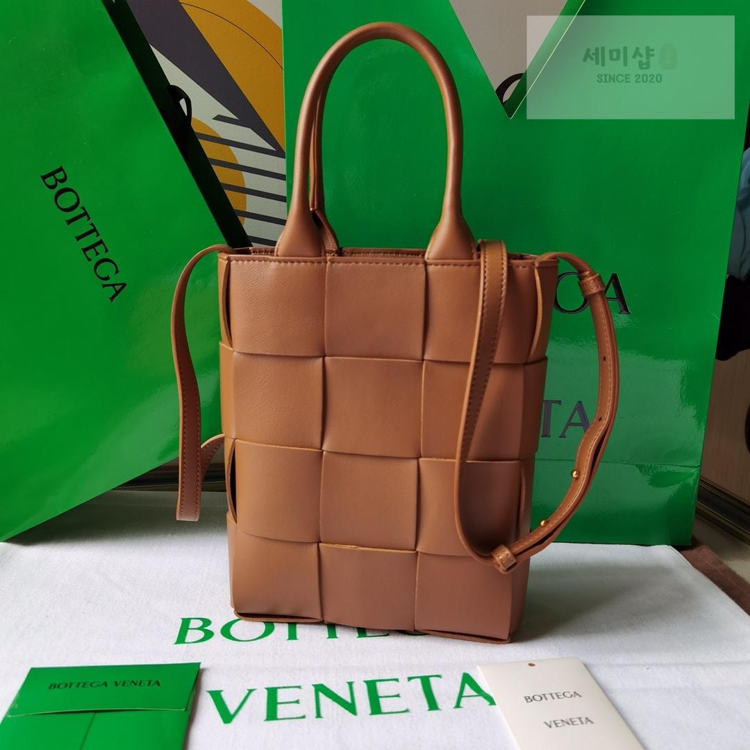 Bottega Veneta Bottega Veneta intrecio Tote Cross Bag 2번 이미지