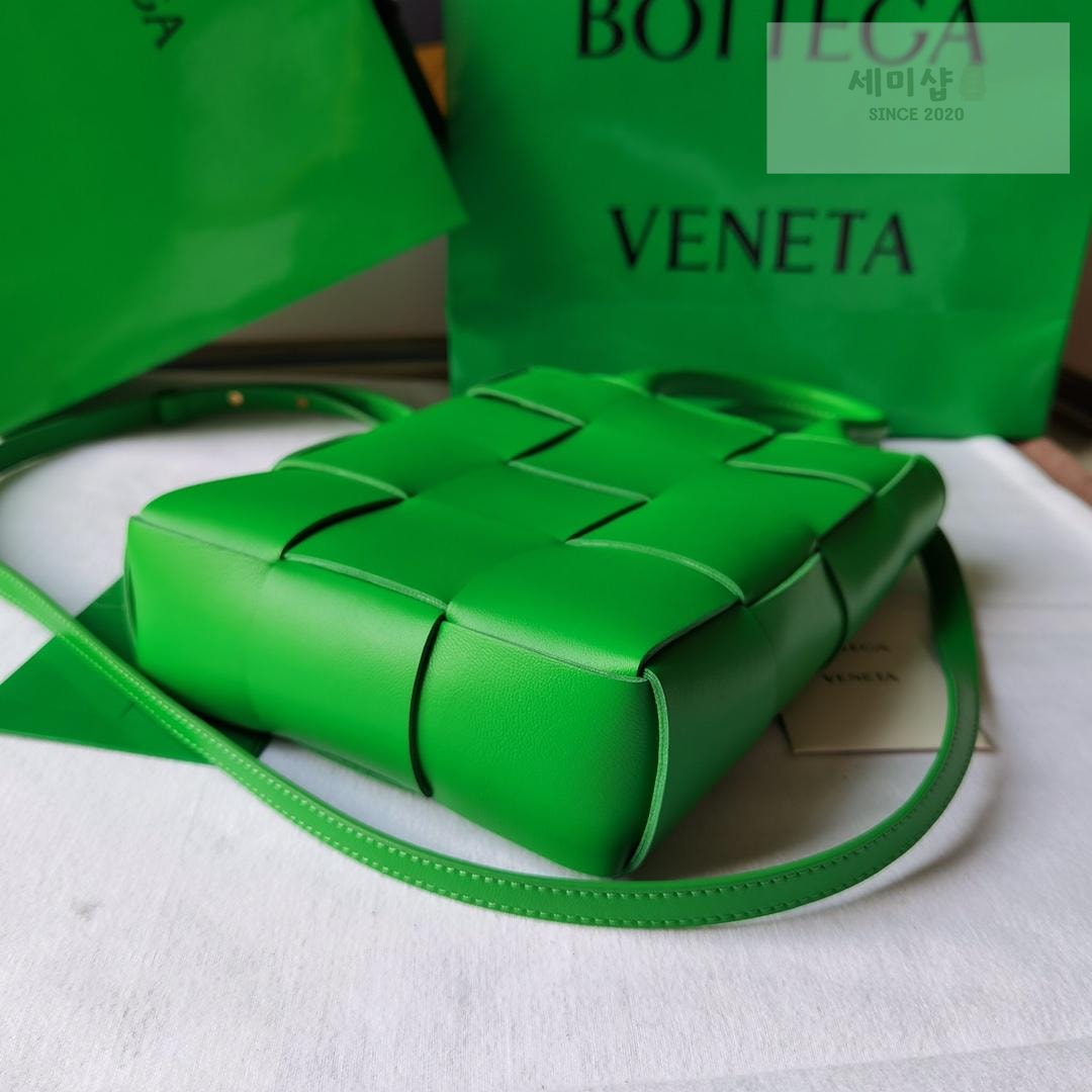 Bottega Veneta Bottega Veneta intrecio Tote Cross Bag 51번 이미지