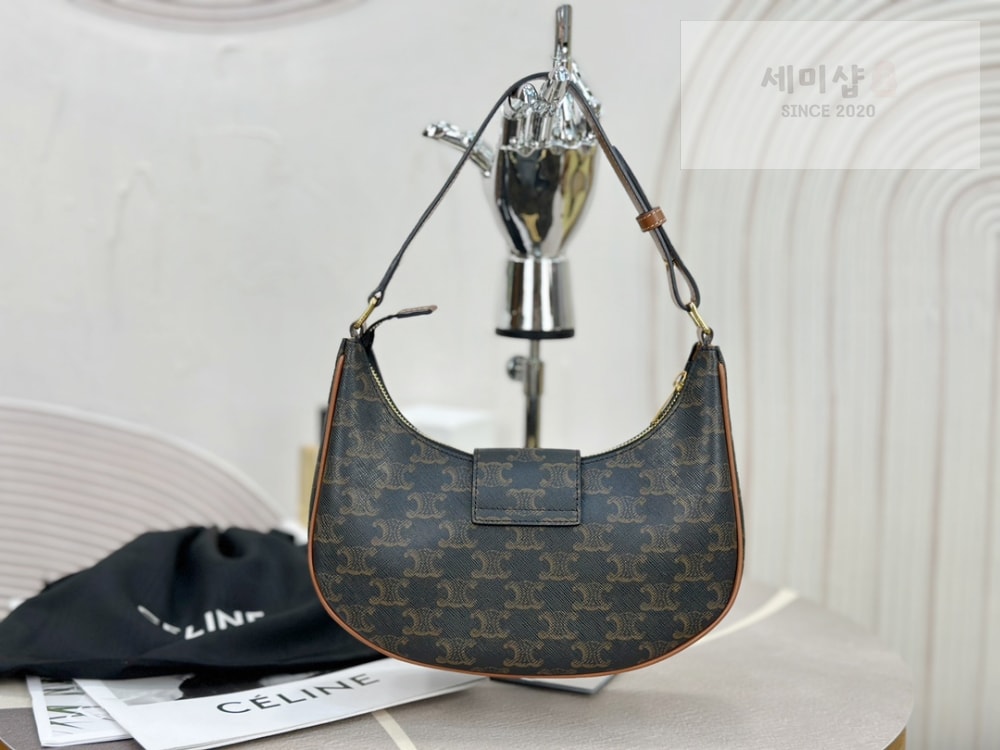 C E L I N E Celine Ava Triomphe Bag Soft Calfskin Bag 2번 이미지