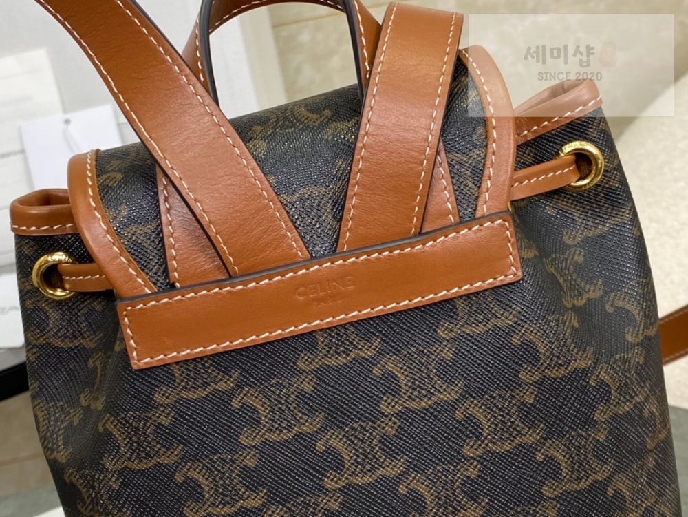 C E L I N E Celine Backpack Folco in Triomphe Canvas and Calfskin Bag 4번 이미지