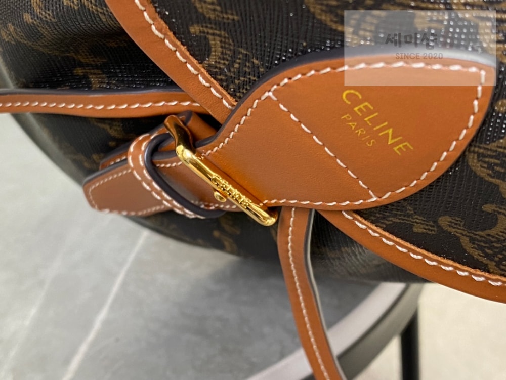 C E L I N E Celine Backpack Folco in Triomphe Canvas and Calfskin Bag 7번 이미지