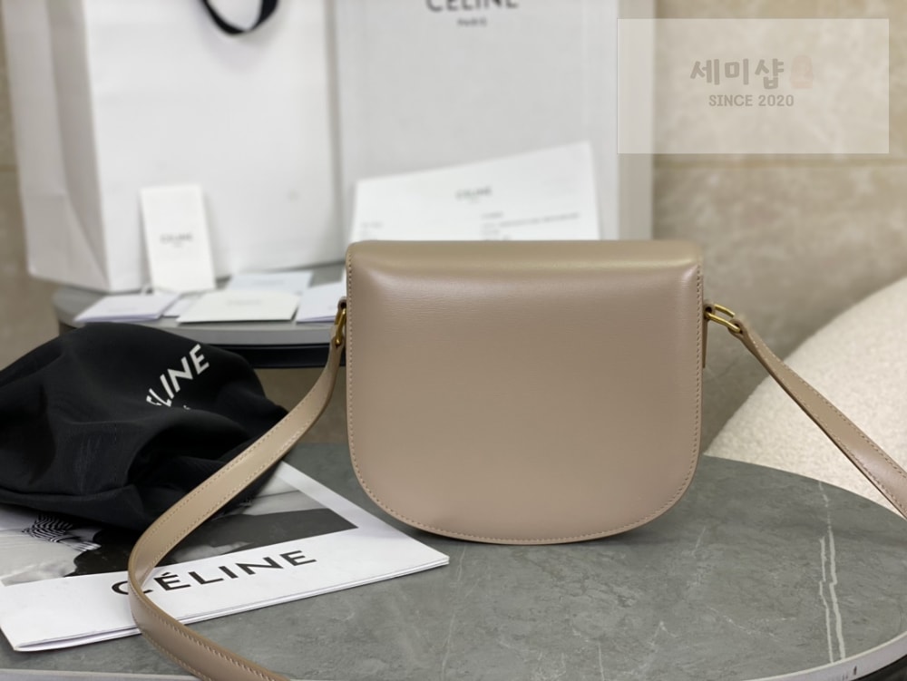 C E L I N E Celine Besace Clea Calfskin Bag 2번 이미지
